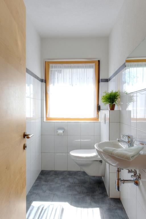 Appartement Strolz Schnann Habitación foto